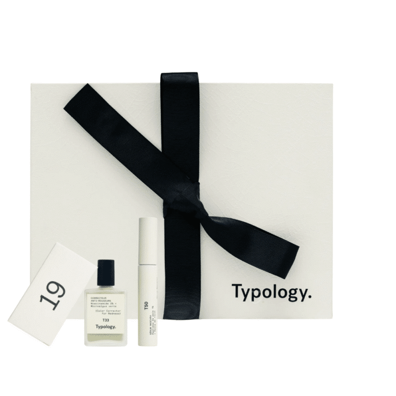Typology Adventskalender 2025 mit 24 natürlichen Pflegeprodukten für Gesicht, Augen, Lippen, Haare und Körper in minimalistischer Box.