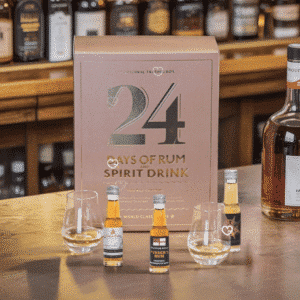 24 days of rum Adventskalender 2025 mit 24 Rum-Miniaturen, zwei Tastinggläsern und Notizheften als edles Geschenkset.