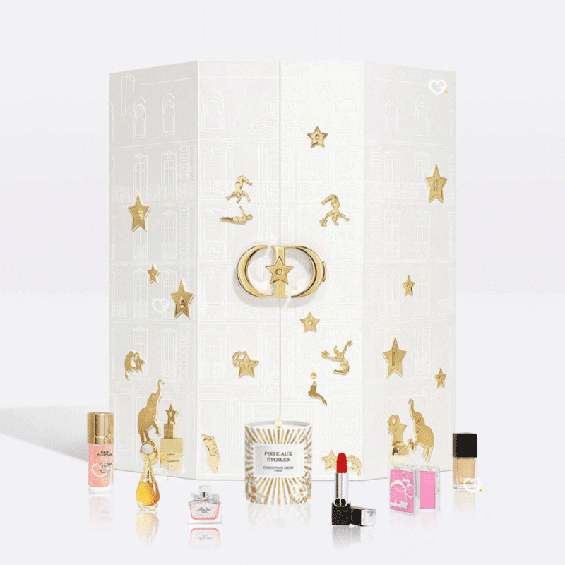 Dior Adventskalender 2025 als luxuriöse Box mit 24 Miniaturen aus Parfum, Make-up, Pflege und Duftkerze.