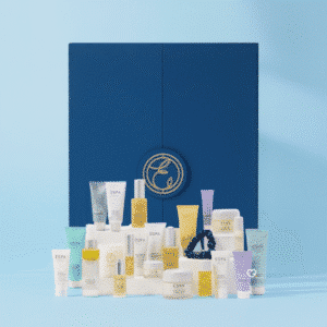 ESPA Adventskalender 2025 in edler Box mit 25 Luxus-Skincare-Überraschungen, darunter 7 Produkte in Originalgröße.