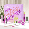 Essence Adventskalender 2025 in festlicher Box mit 24 limitierten Beauty-Überraschungen für Augen, Lippen, Nägel und Pflege.
