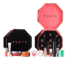 Fenty Beauty Adventskalender 2025 mit 12 limitierten Make-up- und Skincare-Highlights in festlicher Geschenkbox.