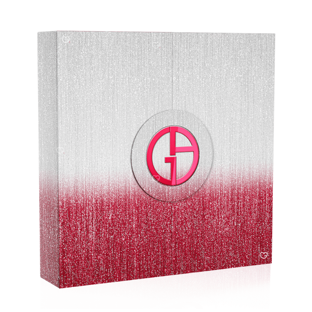 Giorgio Armani Adventskalender 2025 in roter Luxusbox mit 24 Beauty-Highlights wie Parfum, Make-up und Skincare.