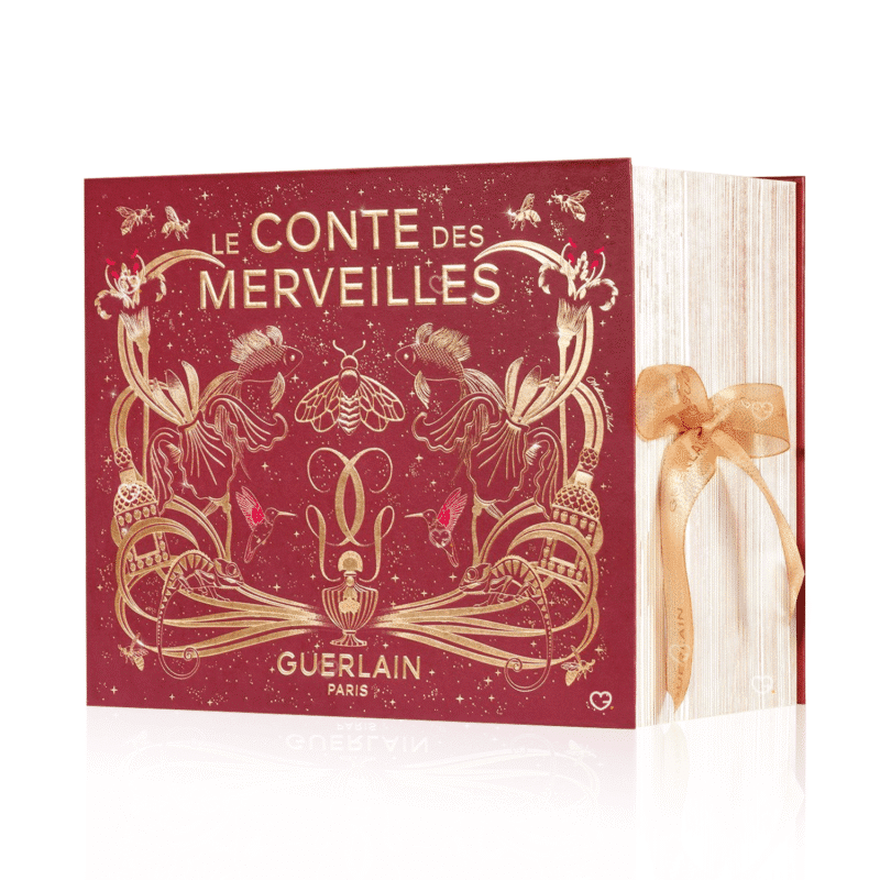 Guerlain Adventskalender 2025 in gold-weißer Box mit 25 Luxusminiaturen aus Parfum, Pflege, Make-up und Duftkerzen.
