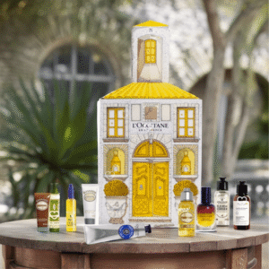 L’Occitane en Provence - Premium Adventskalender 2025 mit 24 luxuriösen Pflege- und Duftminiaturen in festlicher Geschenkbox.