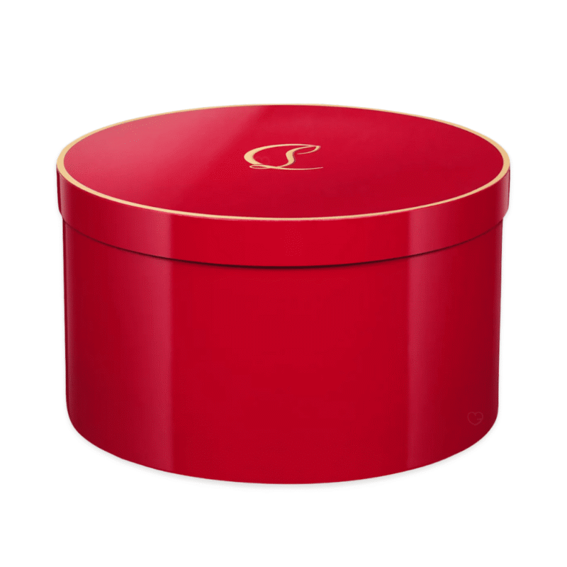 Louboutin Adventskalender 2025 mit 24 Luxus-Beauty-Highlights wie Parfum-Miniaturen, Lippenstiften, Nagellack und Charms.