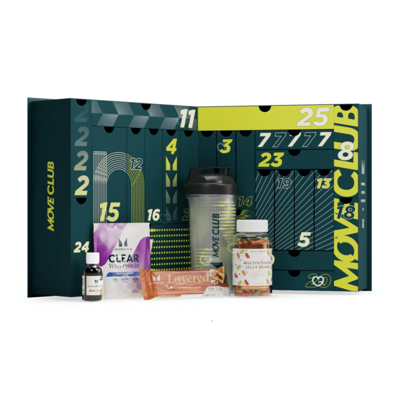 Myprotein Adventskalender 2025 mit 25 Protein-Snacks, Supplements und festlichen Limited-Edition-Geschmacksrichtungen.