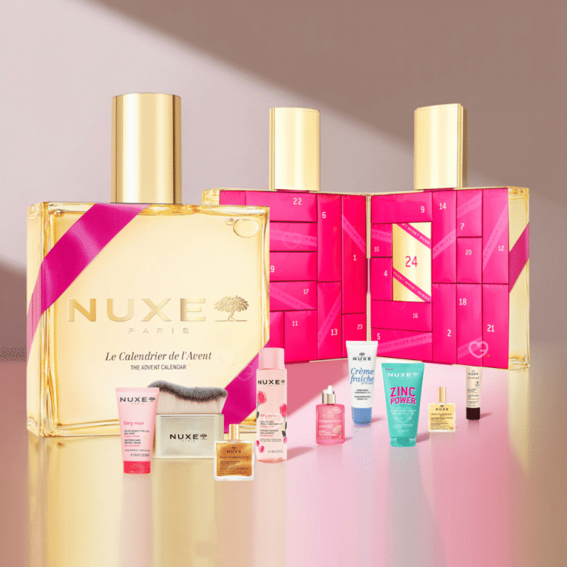 NUXE Adventskalender 2025 mit 24 Beauty-Überraschungen für Gesicht, Körper, Haare und ikonische Pflegeöle in festlicher Box.
