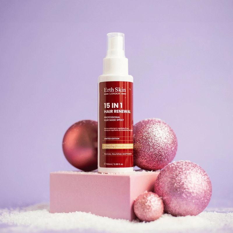 Pink Box Adventskalender 2025 mit 24 Beauty-Highlights wie Serum, Mascara und Eyeshadow Palette für festliche Selfcare.