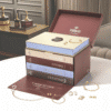 Purelei Adventskalender 2025 mit 25 wasserfesten Schmuckstücken aus Gold, Roségold und Silber in festlicher Geschenkbox.