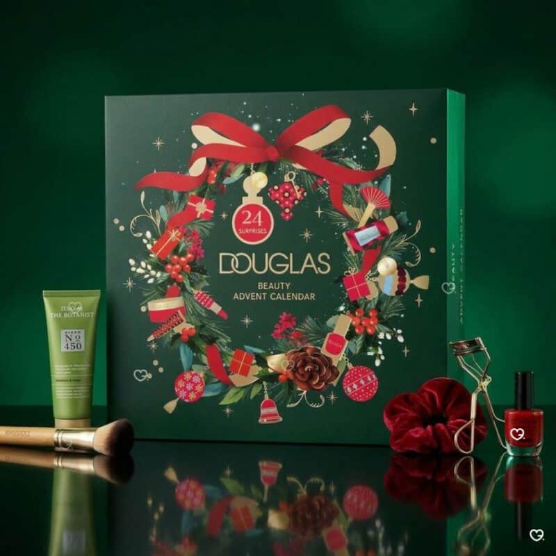 Douglas Adventskalender 2026 mit Handcreme, Nagelfeile und Haargummi