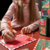 Legami Adventskalender 2025 mit 24 Papeterie-Überraschungen, farbenfrohes Design für kreative Kinder.