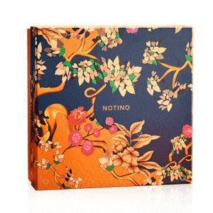 Notino KBeauty Adventskalender 2025 in rosa-goldener Box mit 24 koreanischen Pflege- und Make-up-Highlights im Premiumdesign.