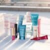 Alle Produkte des Clarins Adventskalender 2026 in Reise- und Miniformaten