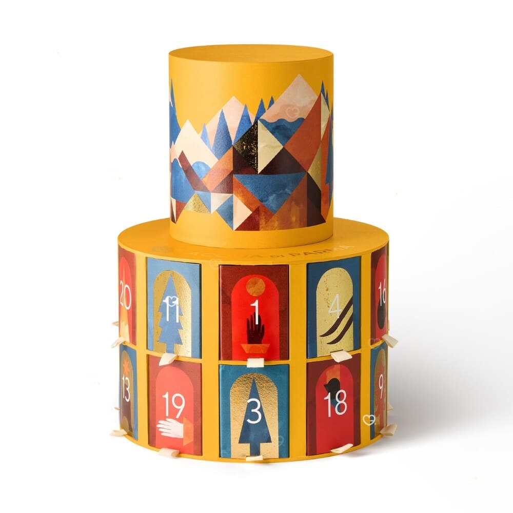 Acqua Di Parma Adventskalender 2026, geschlossene Box aus zwei Etagen Aquarellpapier auf weißem Hintergrund