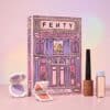 Fenty Beauty Adventskalender 2026, Box mit Highlighter, Rouge und Fenty-Skin-Produkten
