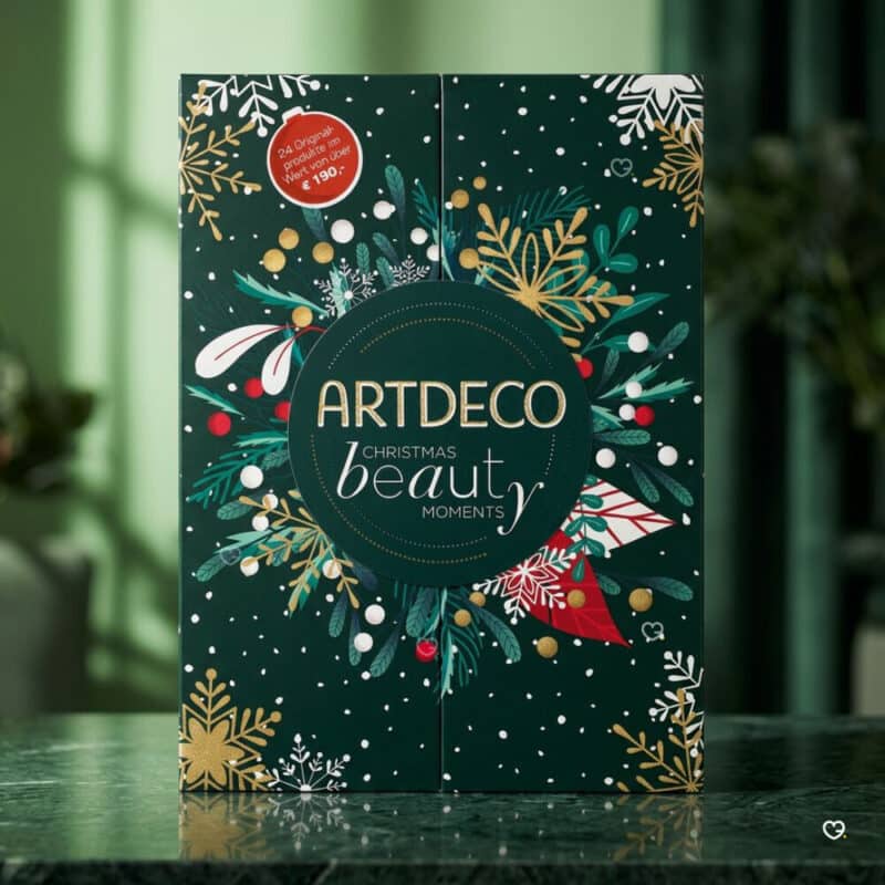 Artdeco Adventskalender 2026 festlich in Szene gesetzt