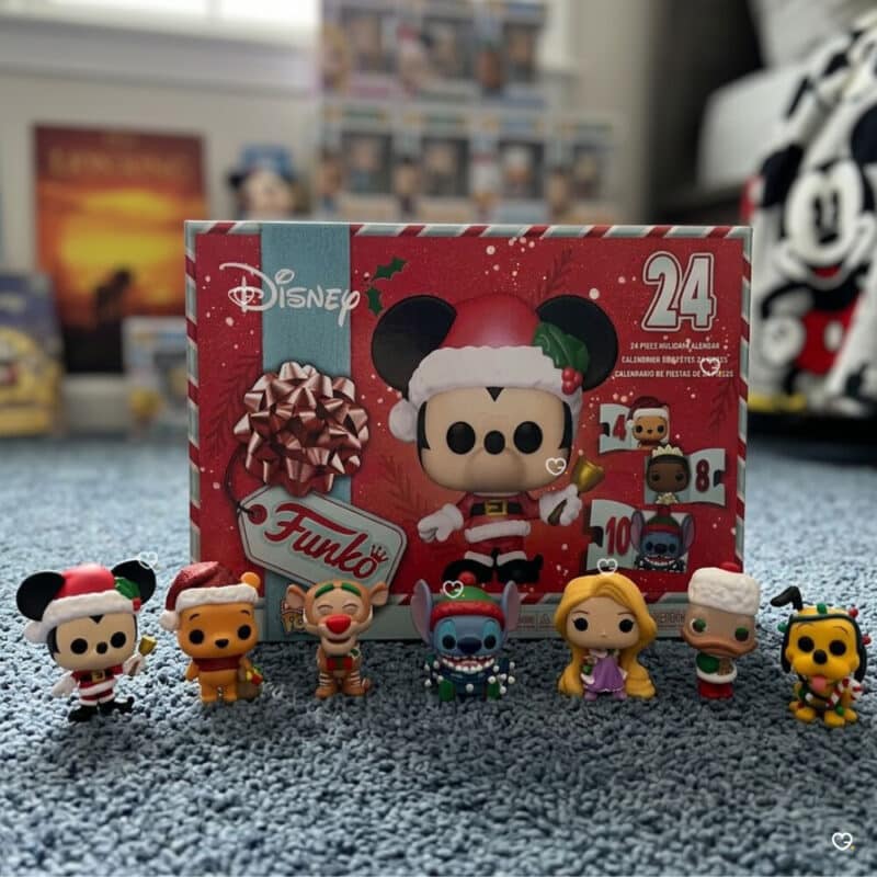 Funko Pocket POP Disney Adventskalender mit acht enthüllten Vinyl-Figuren vor der Box