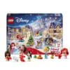 Die vier Disney-Prinzessinnen und ihre Tierfiguren vor der Verpackung des Lego Disney Adventskalenders 2026