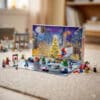LEGO Marvel Adventskalender 76340 aufgebaut mit Weihnachtsszene