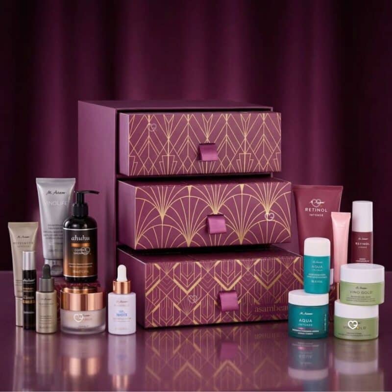 M. Asam Premium Adventskalender 2026 Box mit Skincare-Produkten