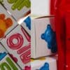 MiiN Cosmetics Adventskalender 2026, Nahaufnahme des Inhalts der Tuerchen