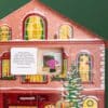 Geöffnetes Türchen mit einem Kapitel der Weihnachtsgeschichte im mymuesli Adventskalender