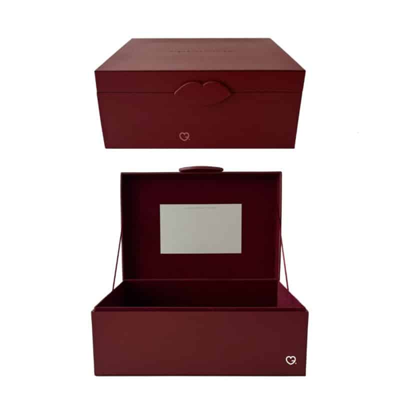 Niche-Beauty Adventskalender 2026 Keepsake-Box geschlossen und geoeffnet mit Spiegel