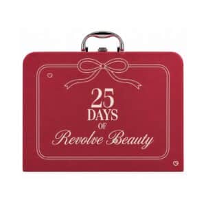 Revolve Adventskalender 2026, roter Koffer 25 Days of Revolve Beauty, geschlossen