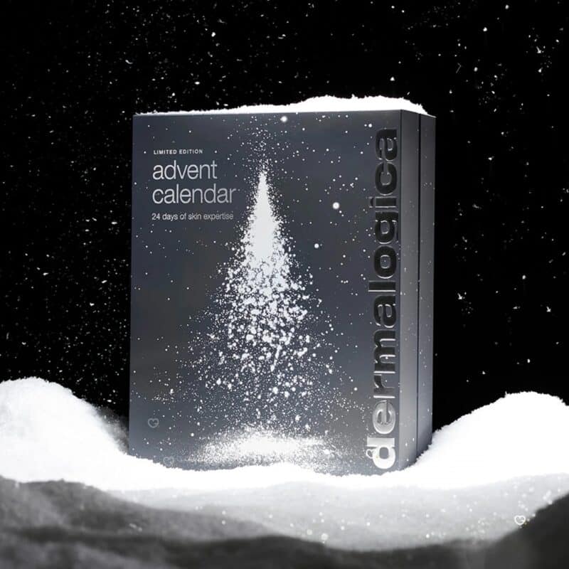 Dermalogica Adventskalender 2026 Verpackung in Szene gesetzt
