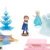 Figuren der Eiskönigin Elsa und Anna aus dem Disney Once Upon a Story Adventskalender 2026