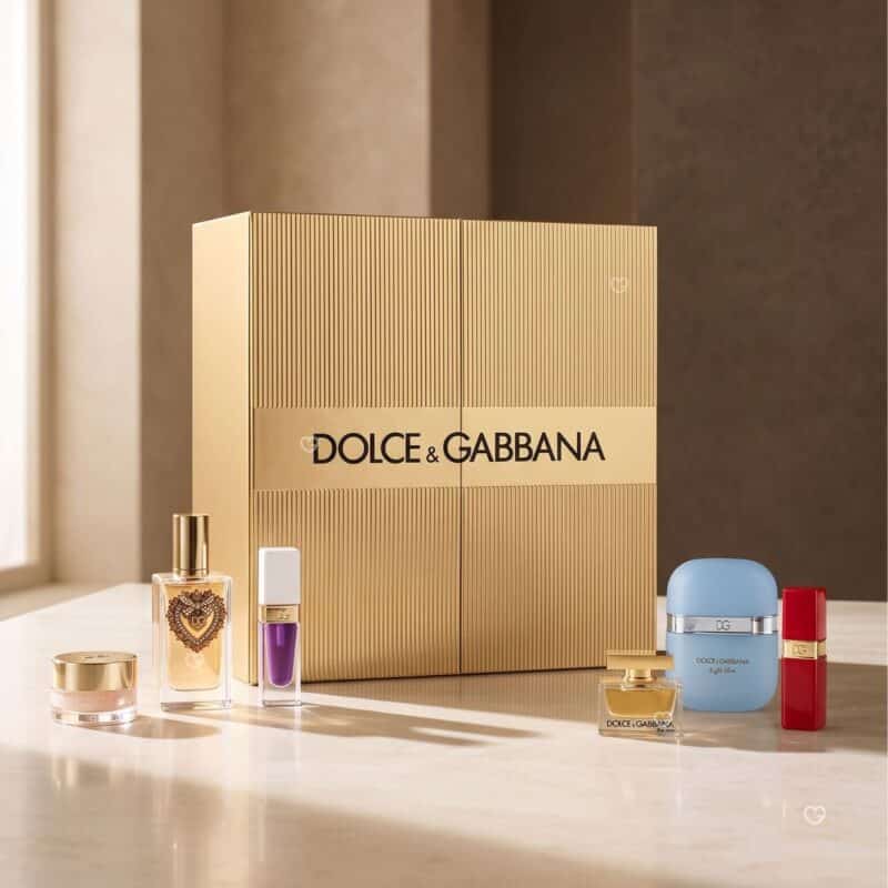 Dolce & Gabbana Make-up Adventskalender 2026, Box mit aufgereihten Produkten