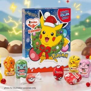 kinder Pokémon Adventskalender 2026, Schachtel mit kinder-Schokoladen in weihnachtlicher Szene