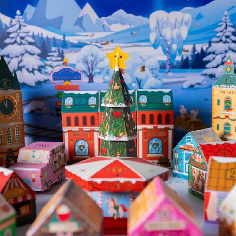 Legami Adventskalender 2026 Dream Peaks, Detailansicht des Weihnachtsdorfs