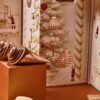 Detail des Neuhaus Adventskalender zum Teilen 2026 mit weihnachtlicher Illustration