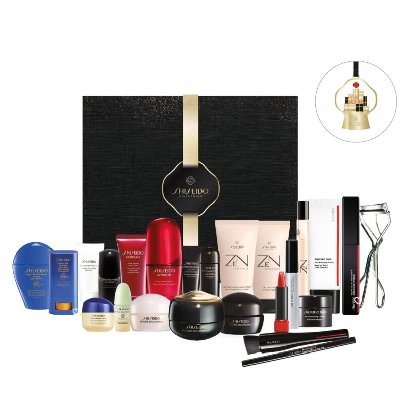 Alle 24 Produkte und das Holiday Ornament des Shiseido Premium Adventskalenders 2026 flach ausgelegt