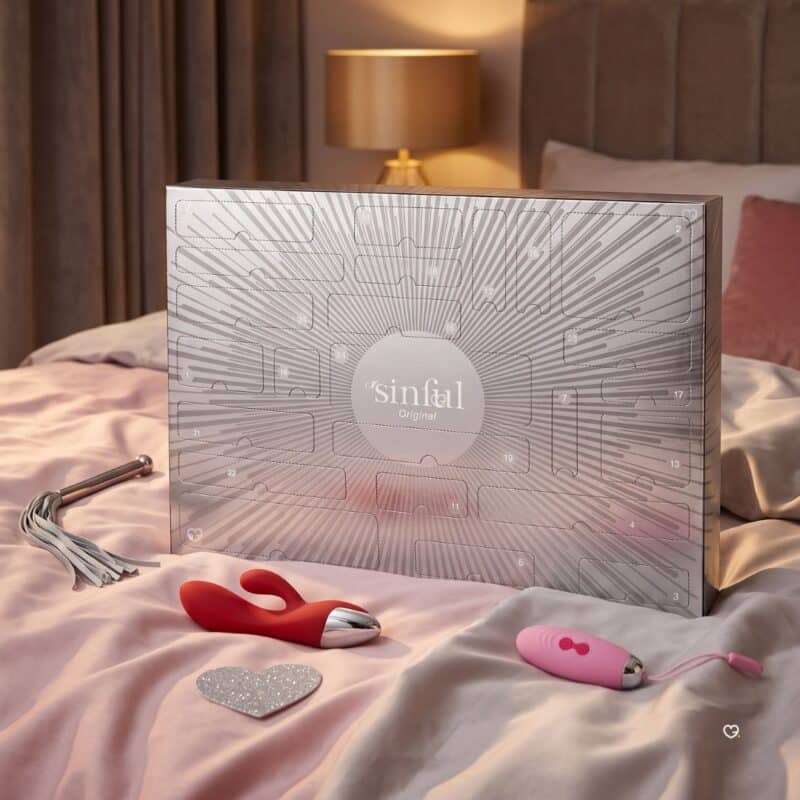 Sinful Original Adventskalender 2026 im Schlafzimmer mit Sex Toys